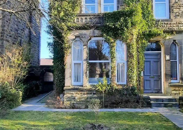 Smart Stay On Franklin Road